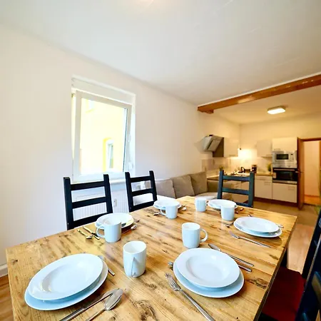 Apartment Mit 8 Schlafplaetzen Wilkau-Hasslau