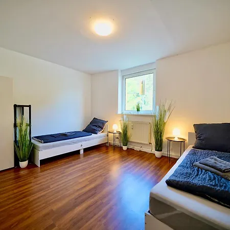 Apartment Mit 8 Schlafplaetzen Wilkau-Hasslau