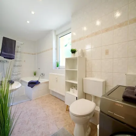 Mit 8 Schlafplaetzen Apartment